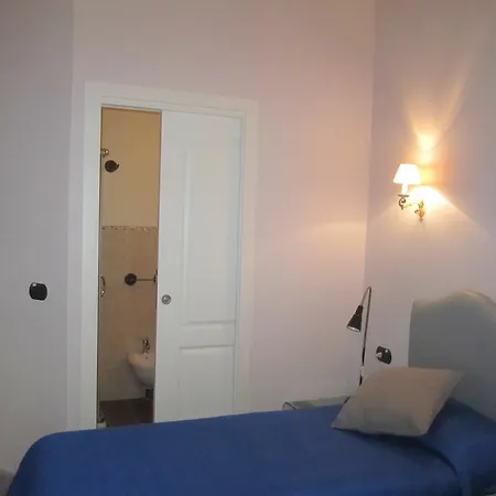 Welcome 3* Naples